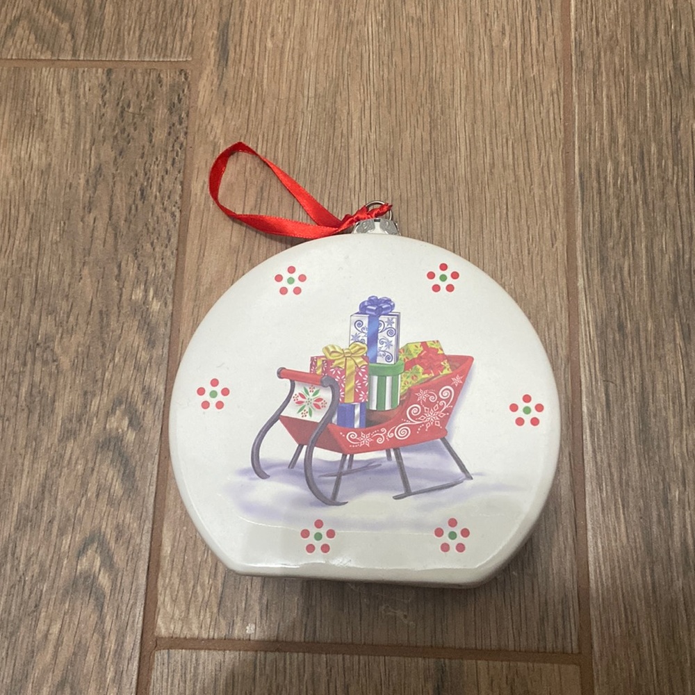 🧡 temp-tations ceramic ornament